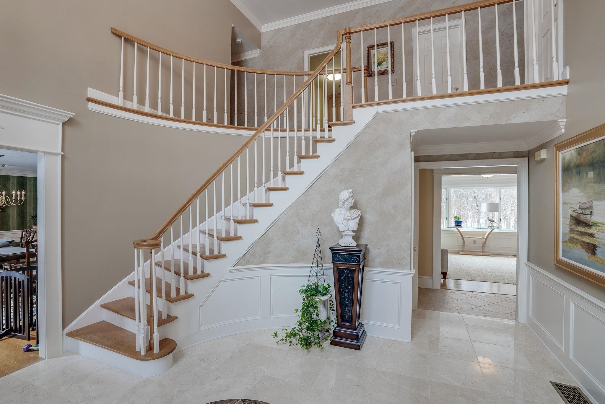 5 Pembroke Way