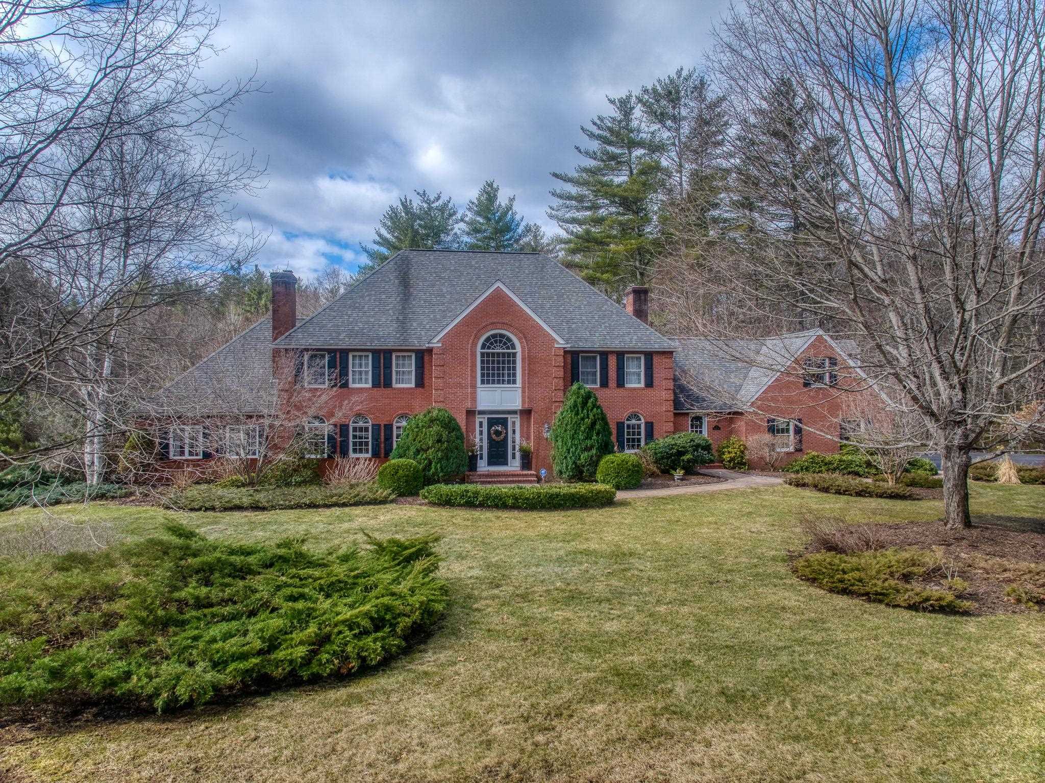 5 Pembroke Way