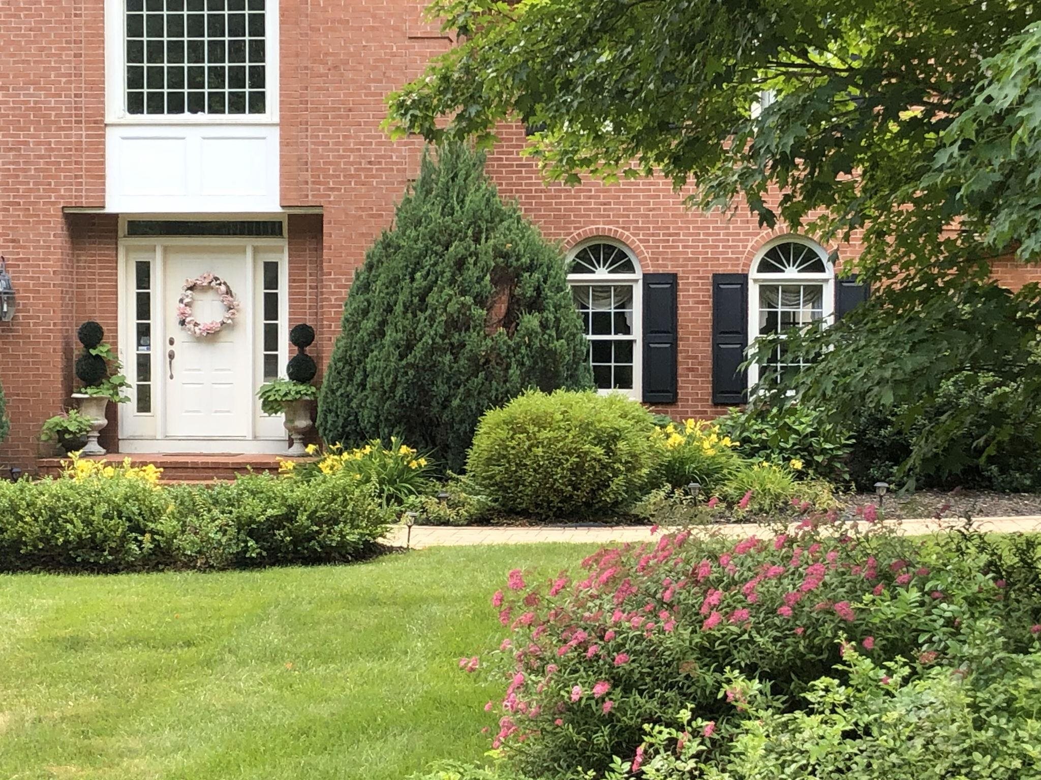 5 Pembroke Way