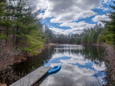 5 Pembroke Way Bedford NH 03110