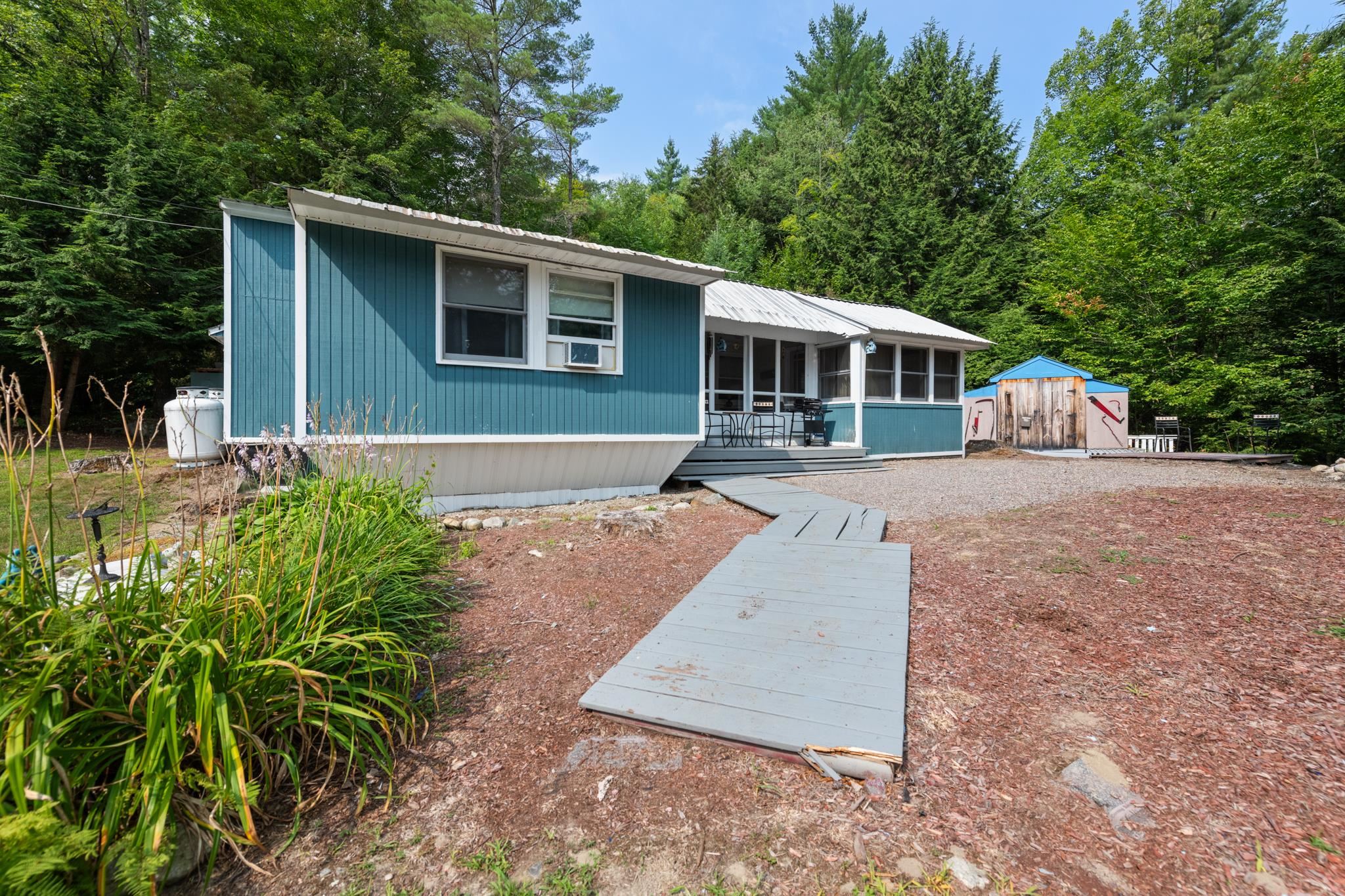 9 Sevin Kids Lane