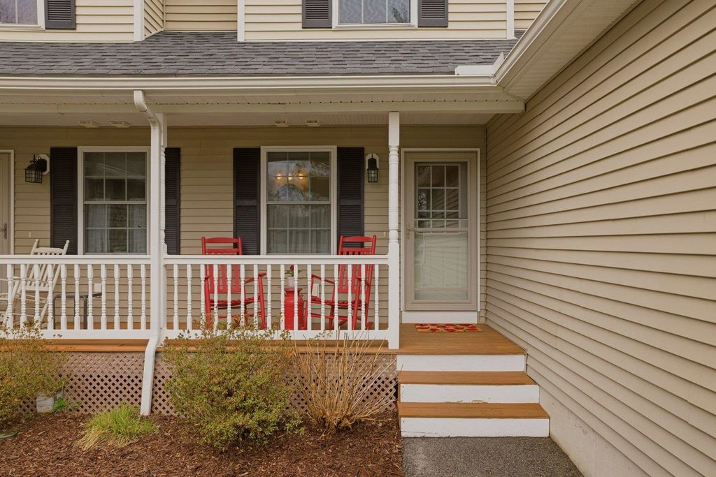 Photo of 38 Willowbrook Avenue, Greenland, NH 03840 (MLS # 5084042)