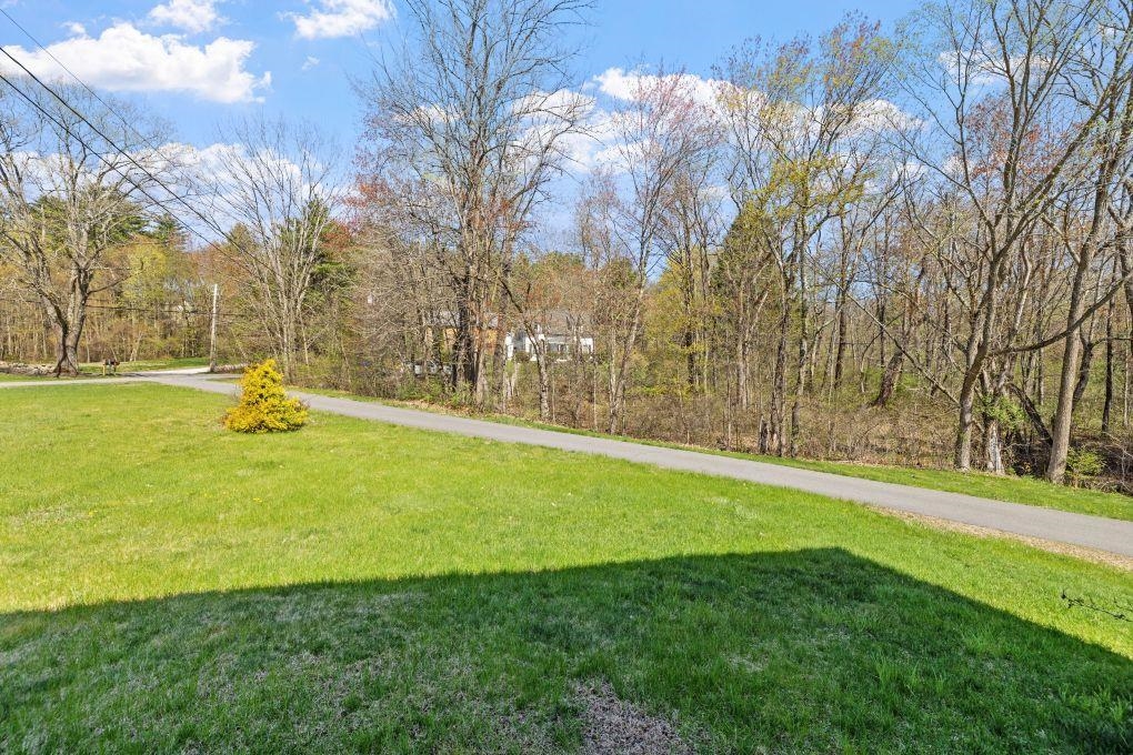 Concord, New Hampshire 03301, United States, 4 Bedrooms Bedrooms, ,2 BathroomsBathrooms,Residential,Pending,121807