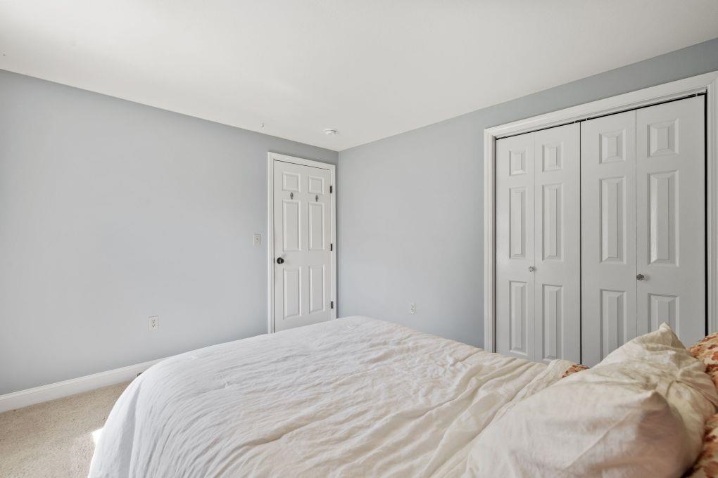 Concord, New Hampshire 03301, United States, 4 Bedrooms Bedrooms, ,2 BathroomsBathrooms,Residential,Pending,121807