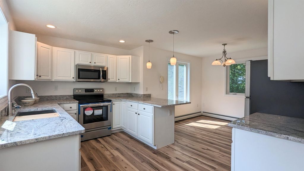 Photo of 25 Alpine Circle #B, Laconia, NH 03246 (MLS # 5074434)