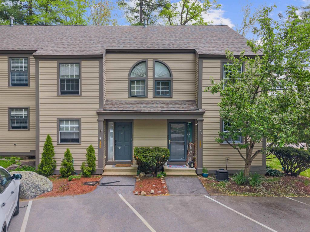 Photo of 1465 Hooksett Road #207, Hooksett, NH 03106 (MLS # 5086064)