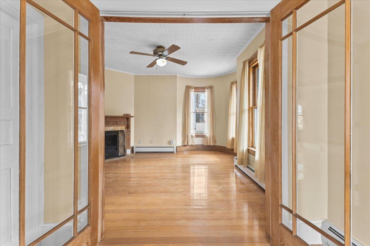 Waterbury, Vermont 05676, United States, 4 Bedrooms Bedrooms, ,2 BathroomsBathrooms,Residential,Active,112910