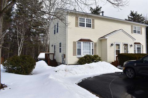 Photo of 6 Mustang Court, Goffstown, NH 03045 (MLS # 5078599)