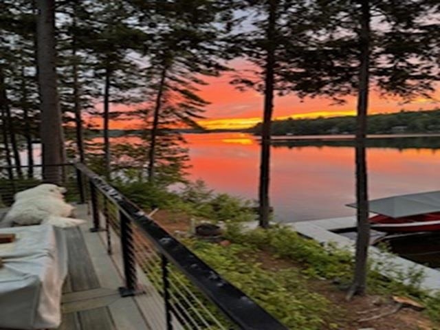 887 Lovell Lake Road