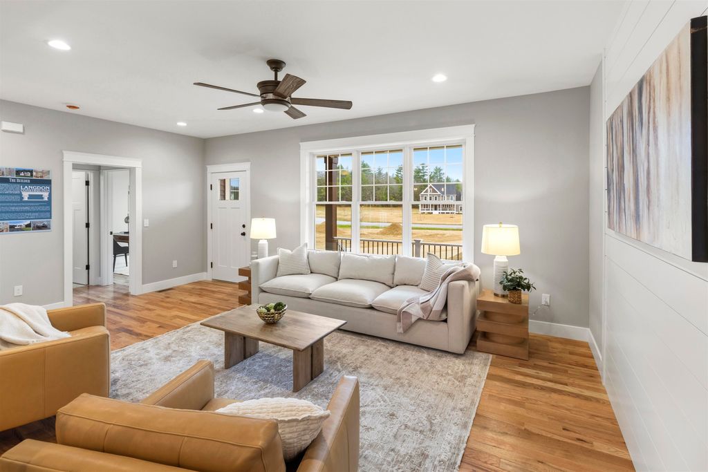 Photo of 8 Stone Creek Drive, Brentwood, NH 03833 (MLS # 5082465)