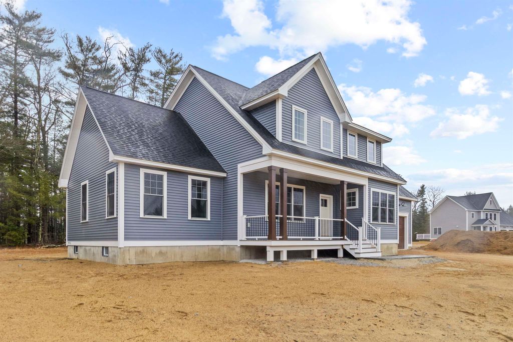 Photo of 8 Stone Creek Drive, Brentwood, NH 03833 (MLS # 5082465)
