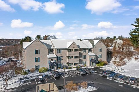 Photo of 90 Eastern Avenue #204, Manchester, NH 03104 (MLS # 5071733)