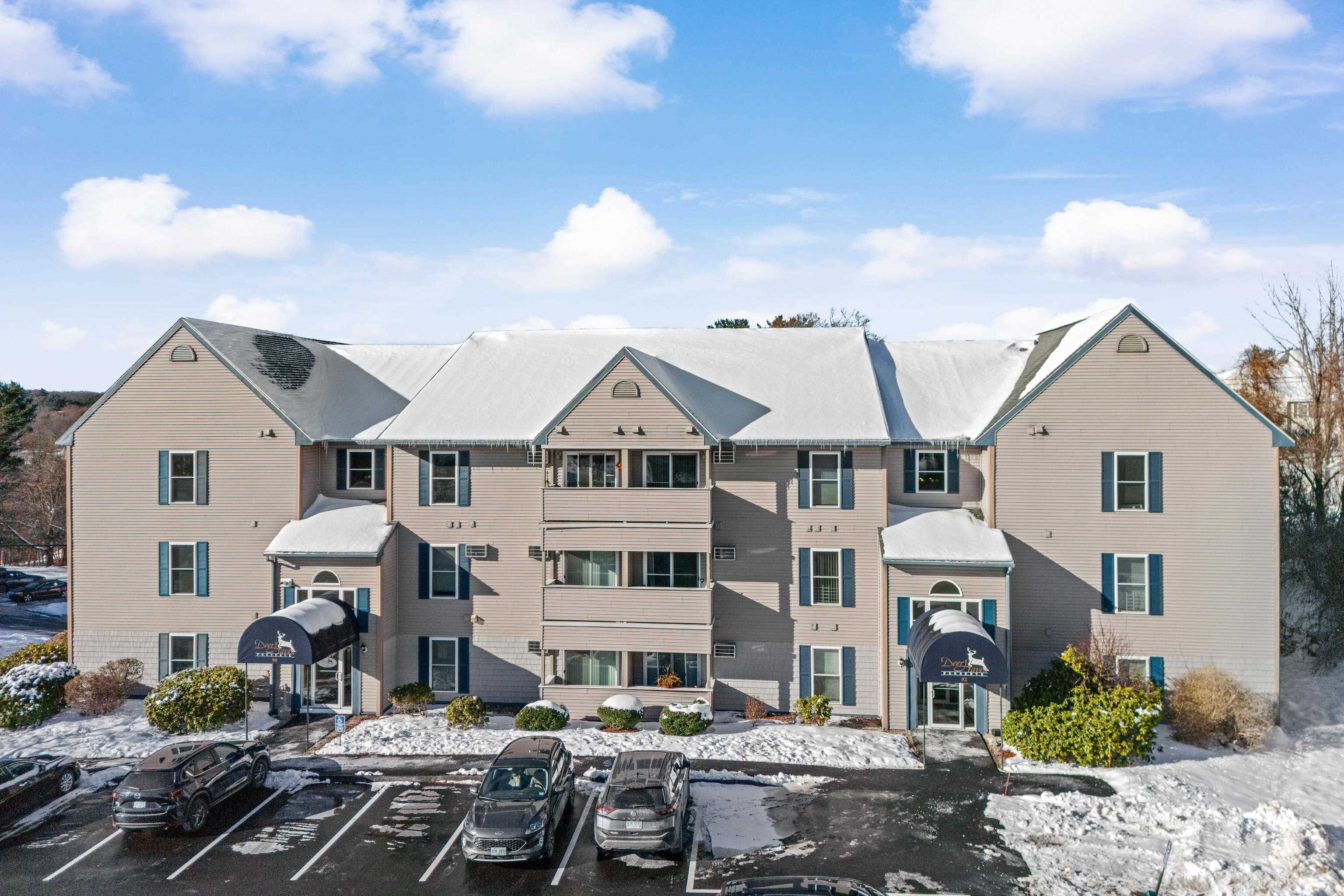 90 Eastern Avenue 204