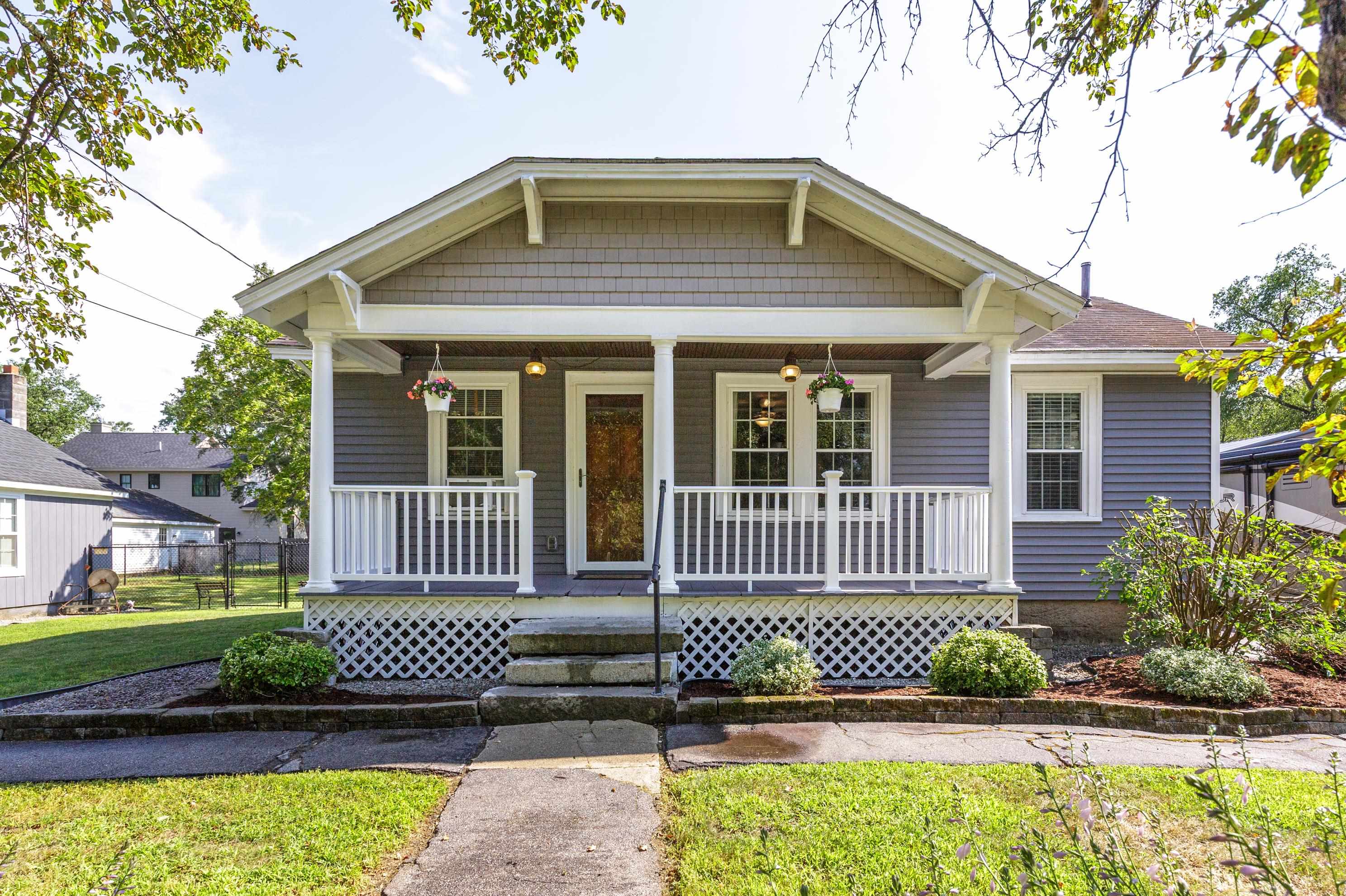 44 Abbott Road