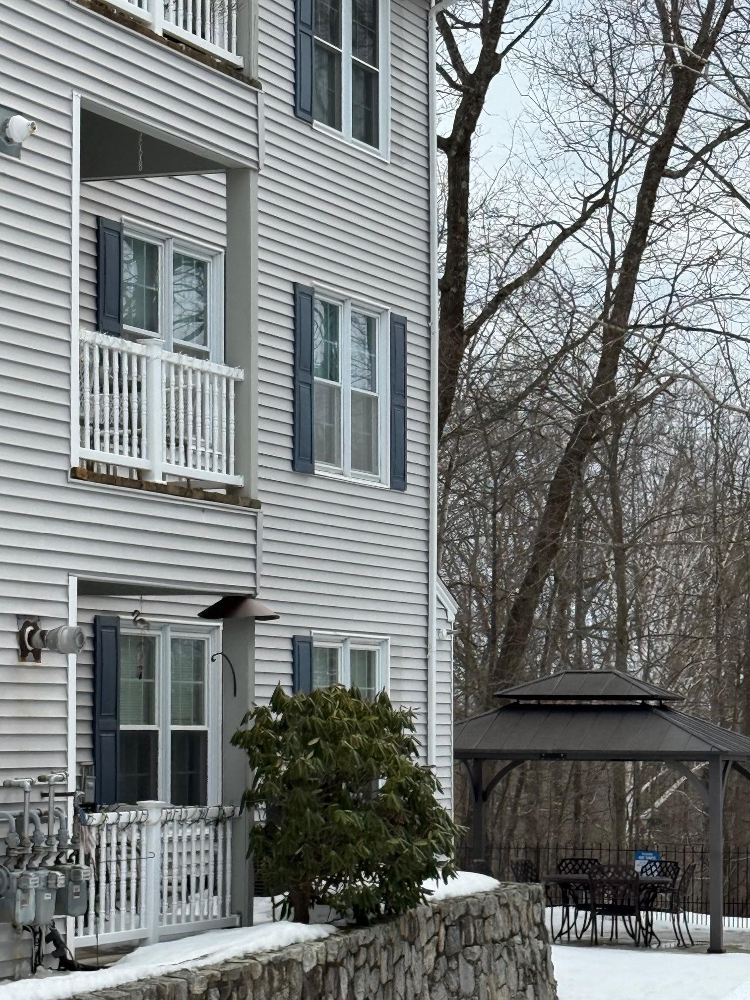 185 Eastern Avenue 202