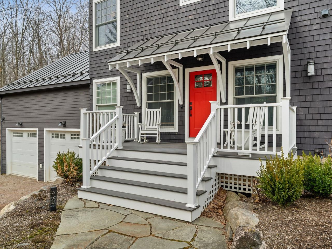 266 East Shore North