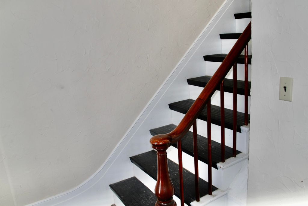 Photo of 17 Hanover Street, Concord, NH 03301 (MLS # 5078080)