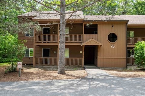 Photo of 23 Hummingbird Road #7, Lincoln, NH 03251 (MLS # 5048247)