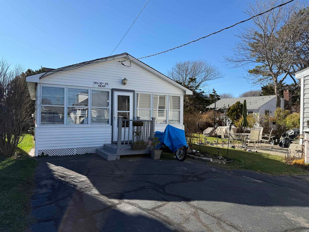 Photo of 5 Tenth Street #Rear, Hampton, NH 03842 (MLS # 5080914)