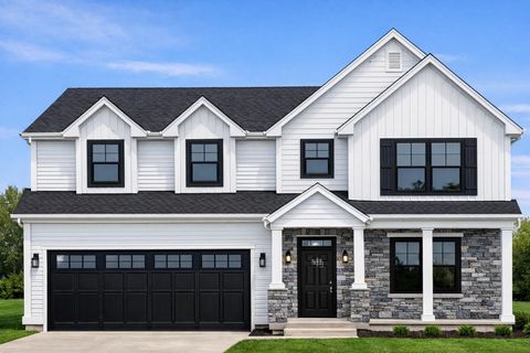 Photo of 3 Lukes Way, Plaistow, NH 03865 (MLS # 5078318)