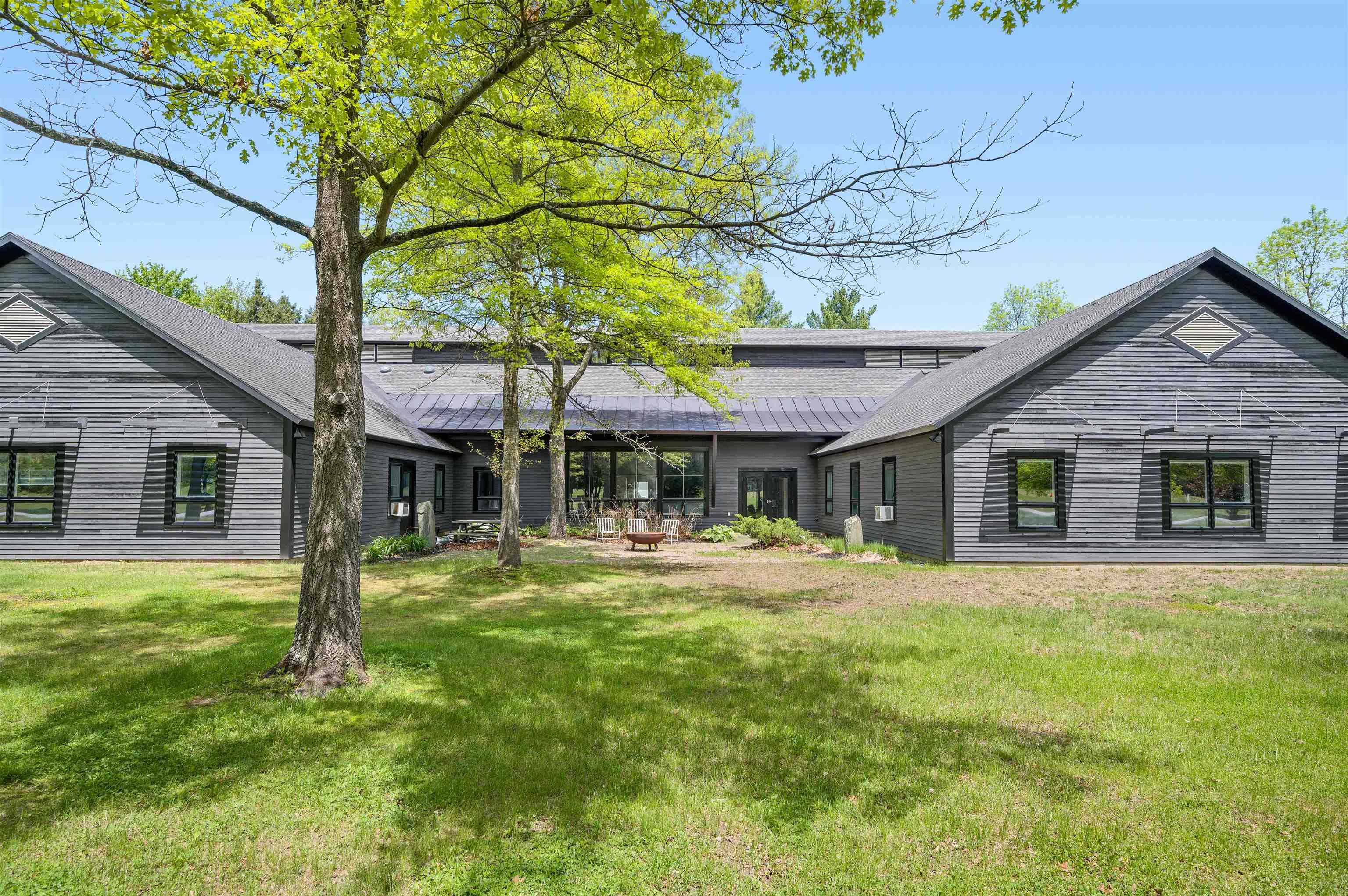 340 Mad River Park
