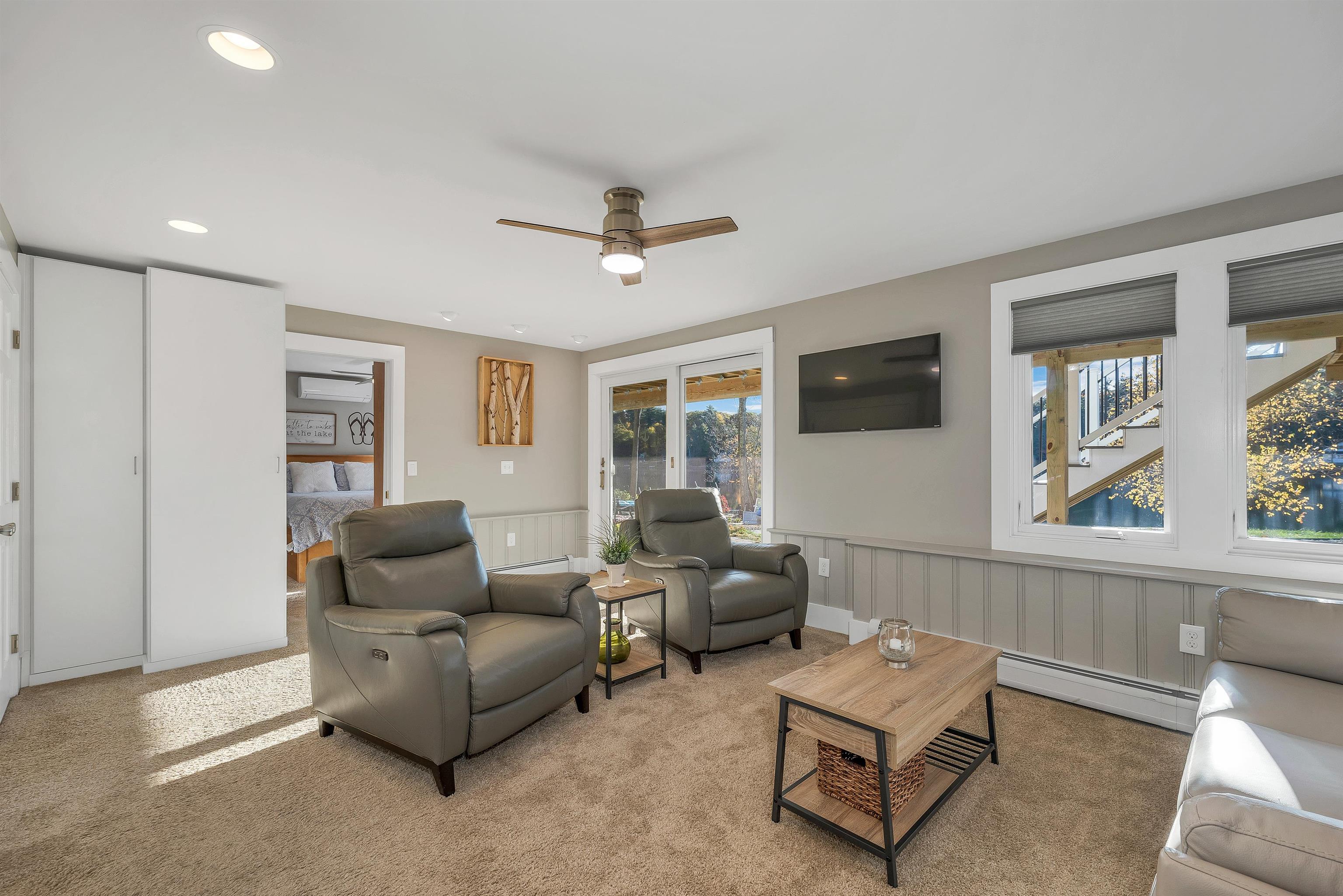 Barrington, New Hampshire 03825, United States, 1 Bedroom Bedrooms, ,2 BathroomsBathrooms,Residential,Active,235284