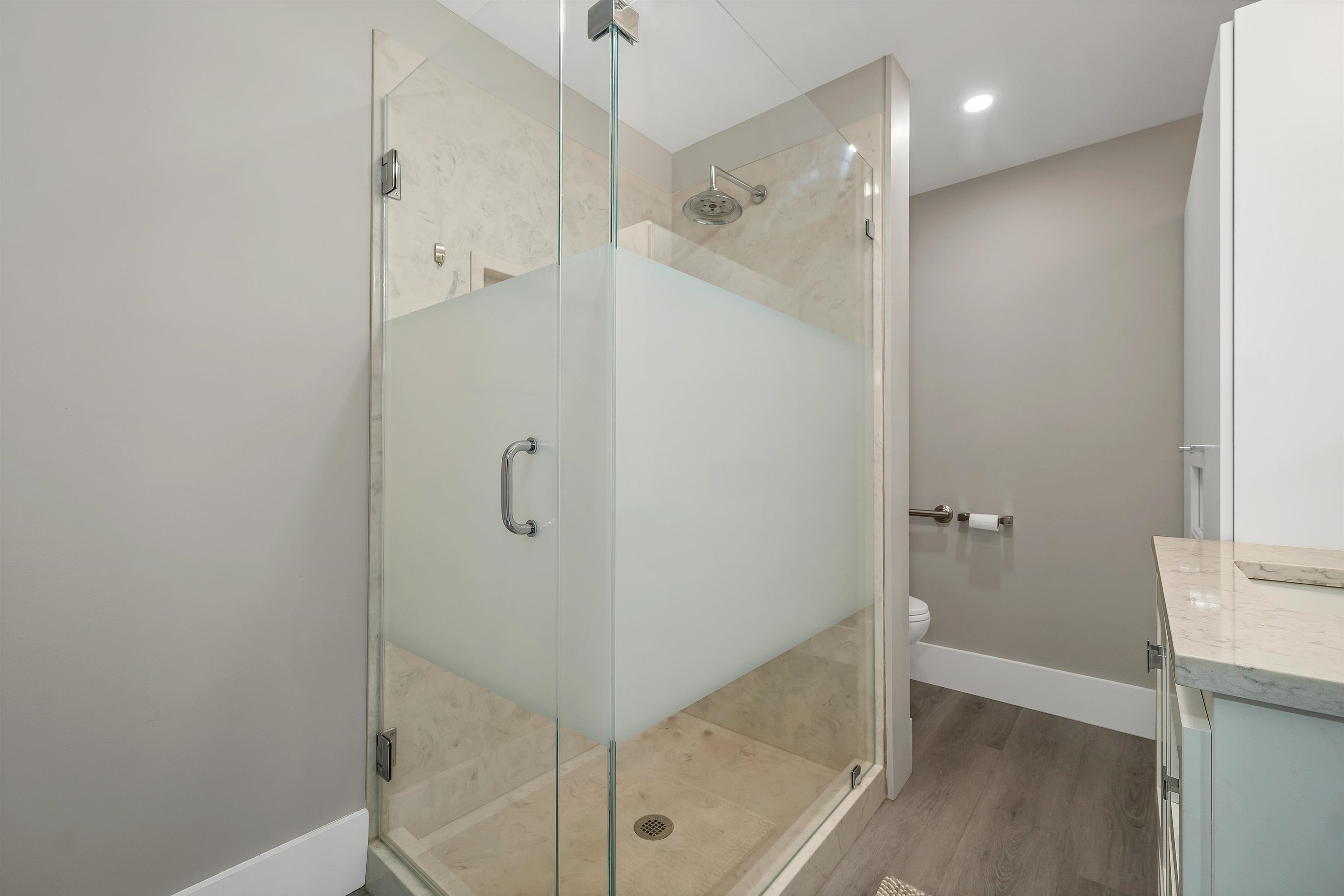 Barrington, New Hampshire 03825, United States, 1 Bedroom Bedrooms, ,2 BathroomsBathrooms,Residential,Active,235284