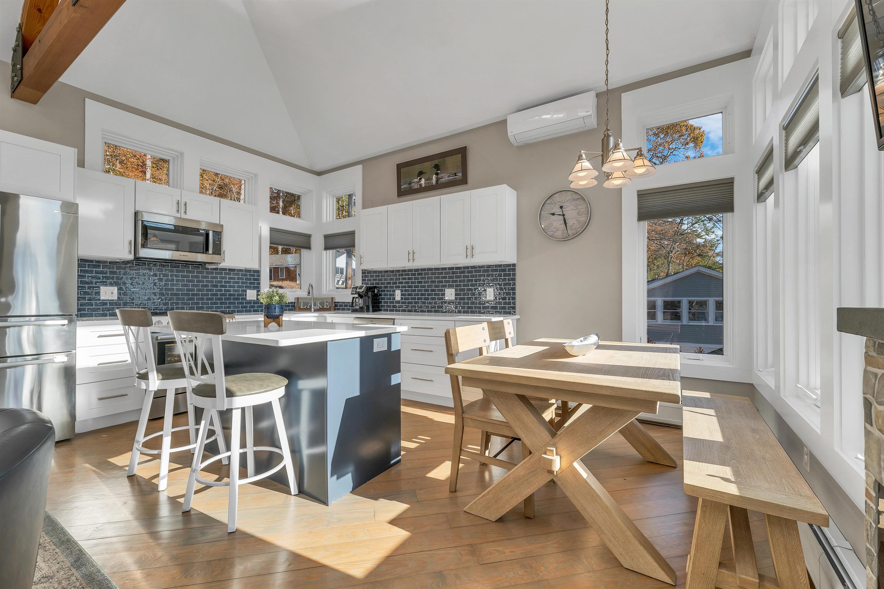 Barrington, New Hampshire 03825, United States, 1 Bedroom Bedrooms, ,2 BathroomsBathrooms,Residential,Active,235284