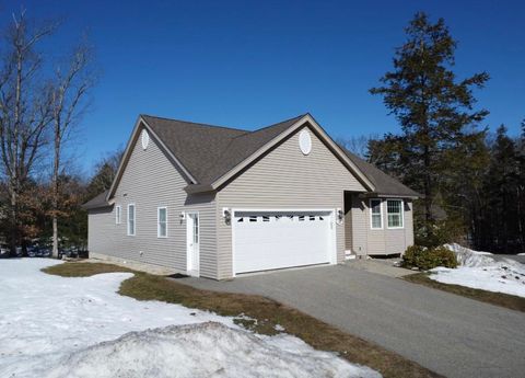 12 Hemlock Drive Newton NH 03858