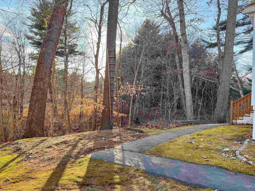 Photo of 807 Nottingham Drive, Exeter, NH 03833 (MLS # 5070603)