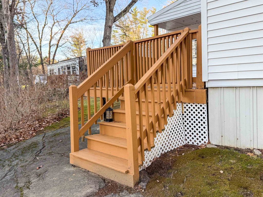 Photo of 807 Nottingham Drive, Exeter, NH 03833 (MLS # 5070603)