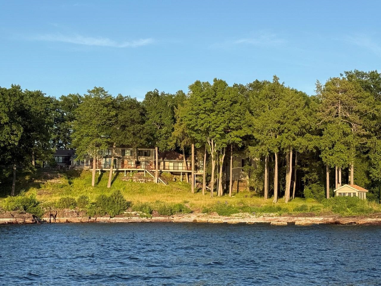 25 Oakledge Drive