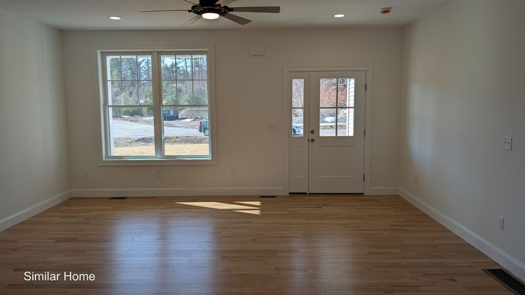 Photo of 12 Pebble Court #12, Barrington, NH 03825 (MLS # 5080880)