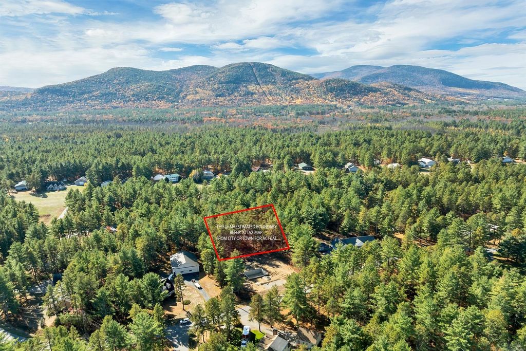 Photo of 26 Logan Way, Ossipee, NH 03864 (MLS # 5081886)