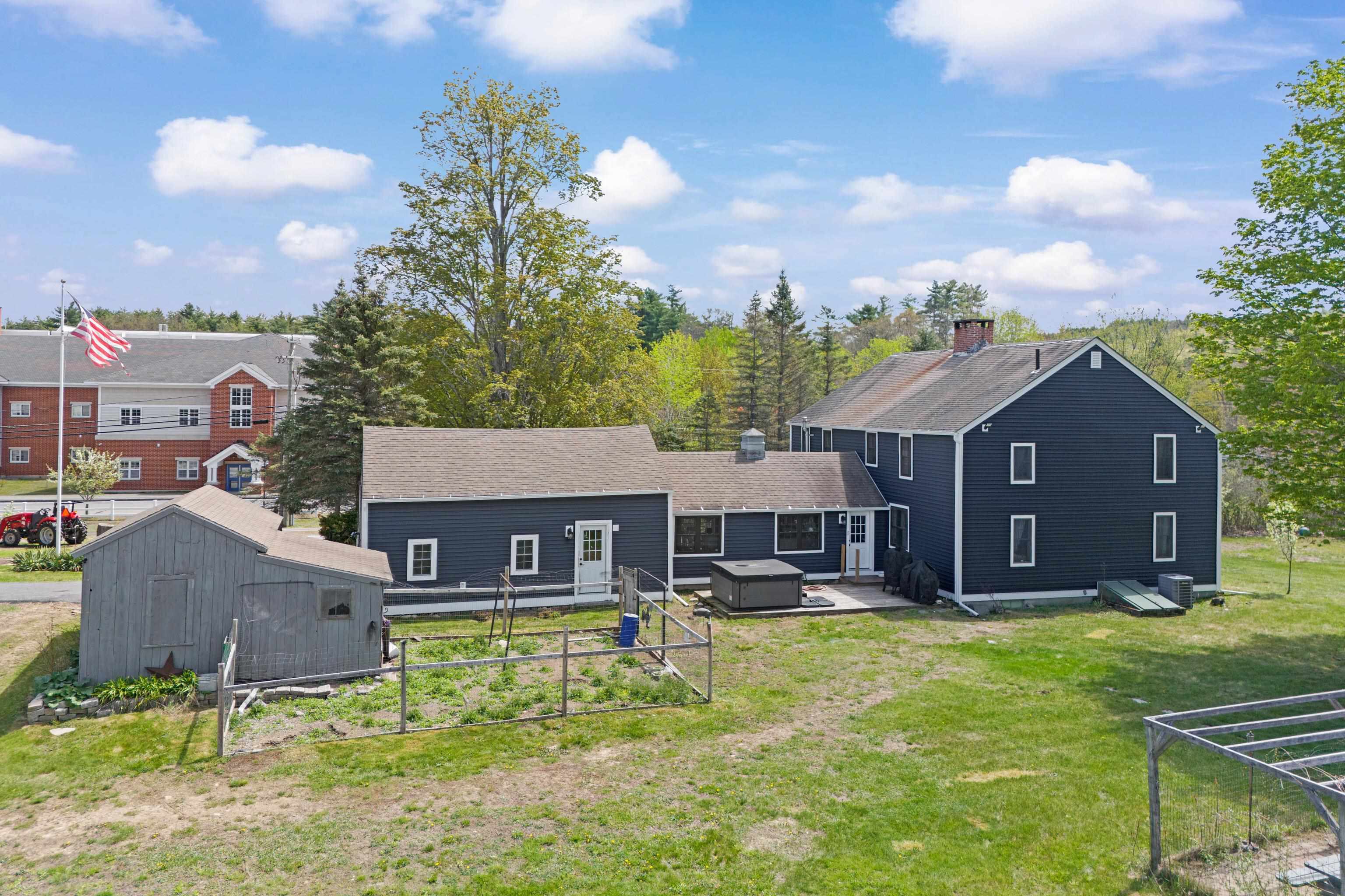 1407 South Stark Highway