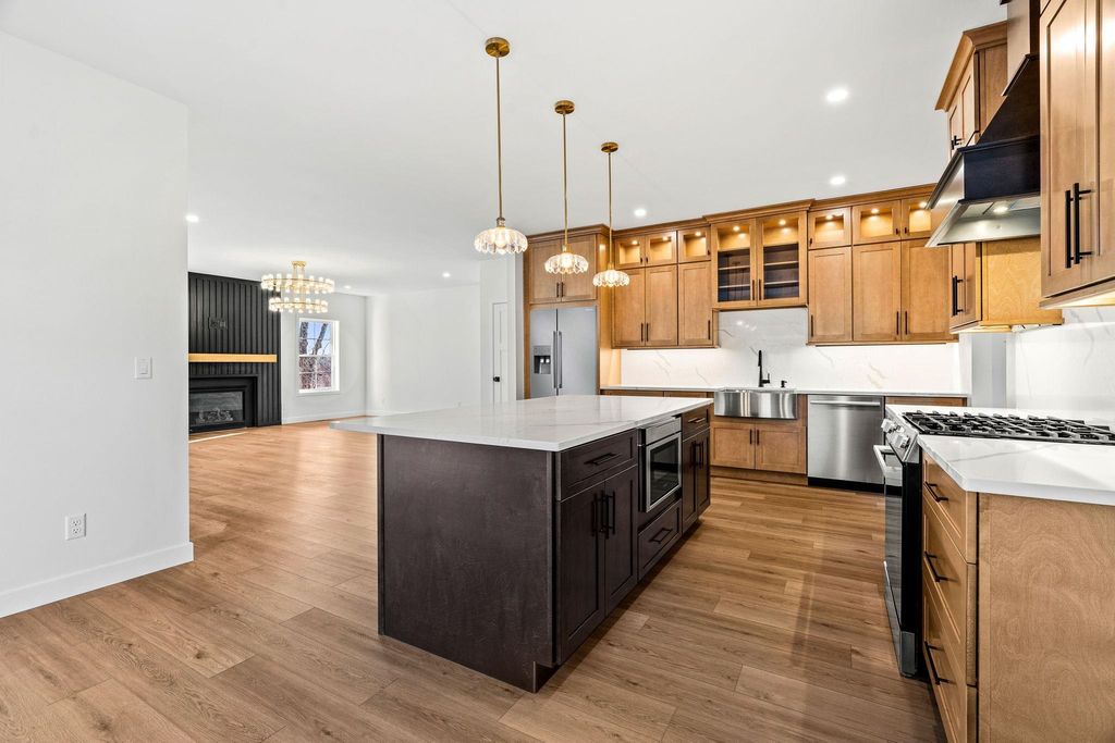 Photo of 8 Lily Lane, Londonderry, NH 03053 (MLS # 5071812)