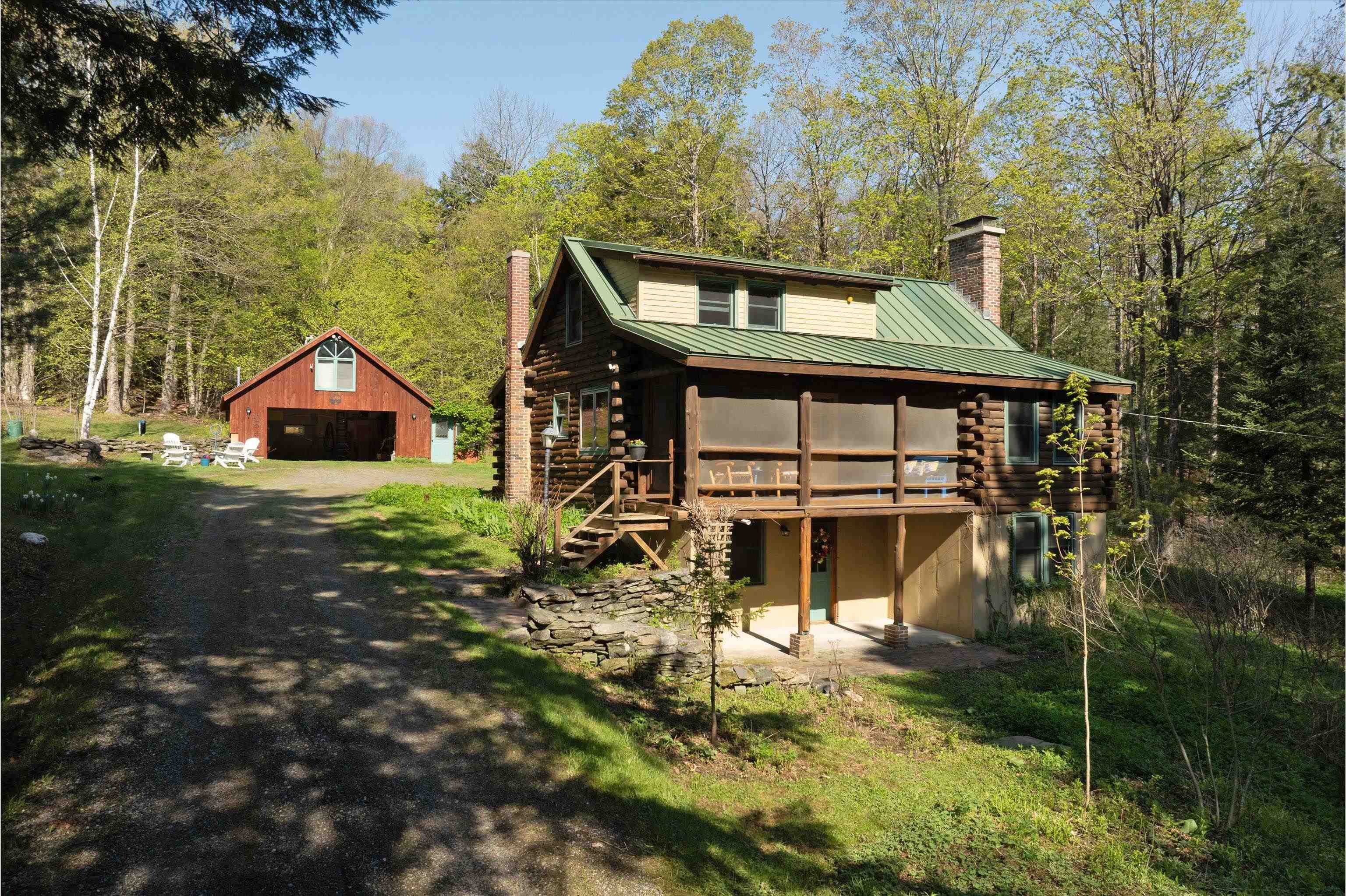 1452 Maple Hill Lane
