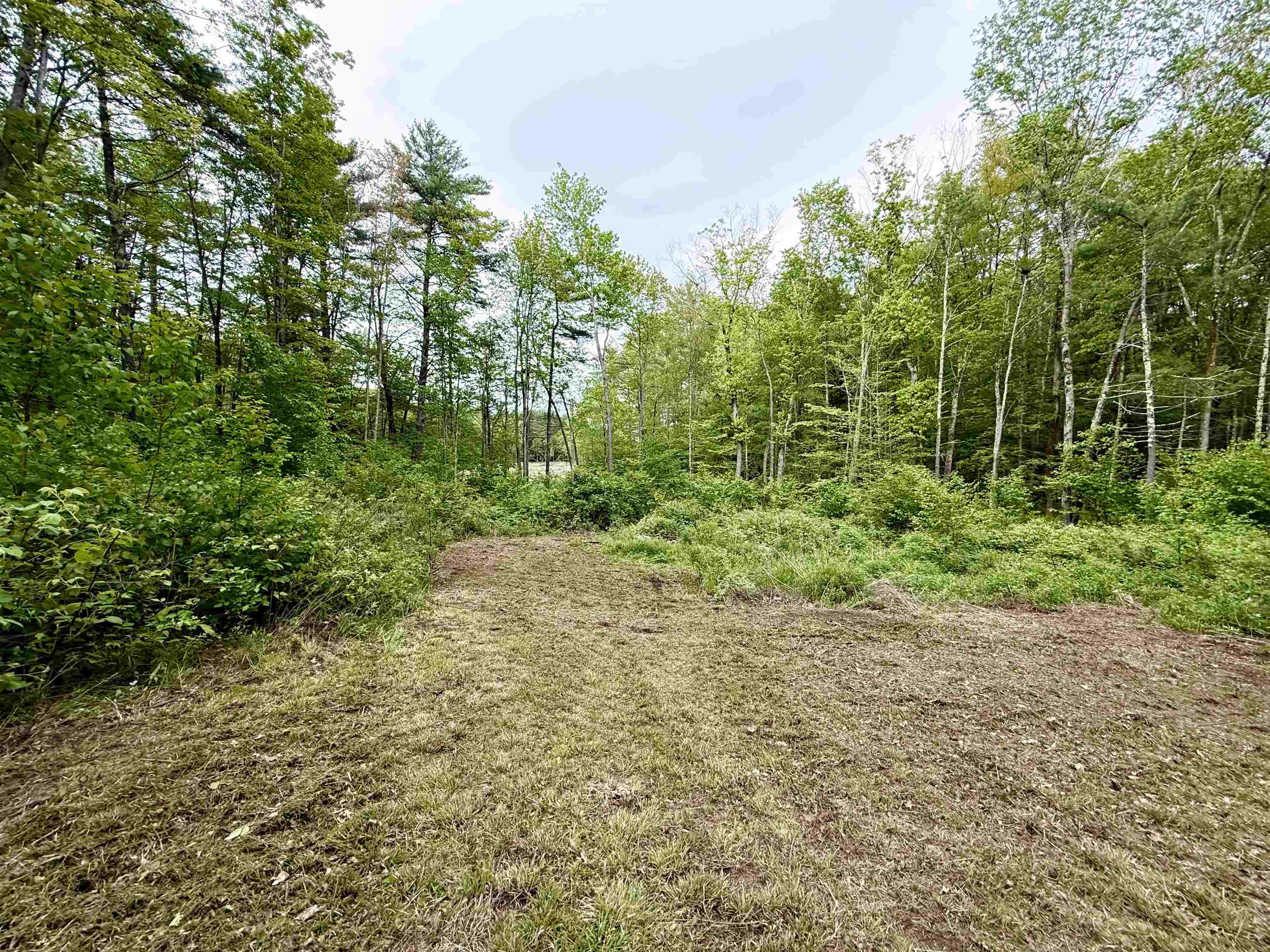 Raymond, New Hampshire 03077, United States, ,Land,Active,141703