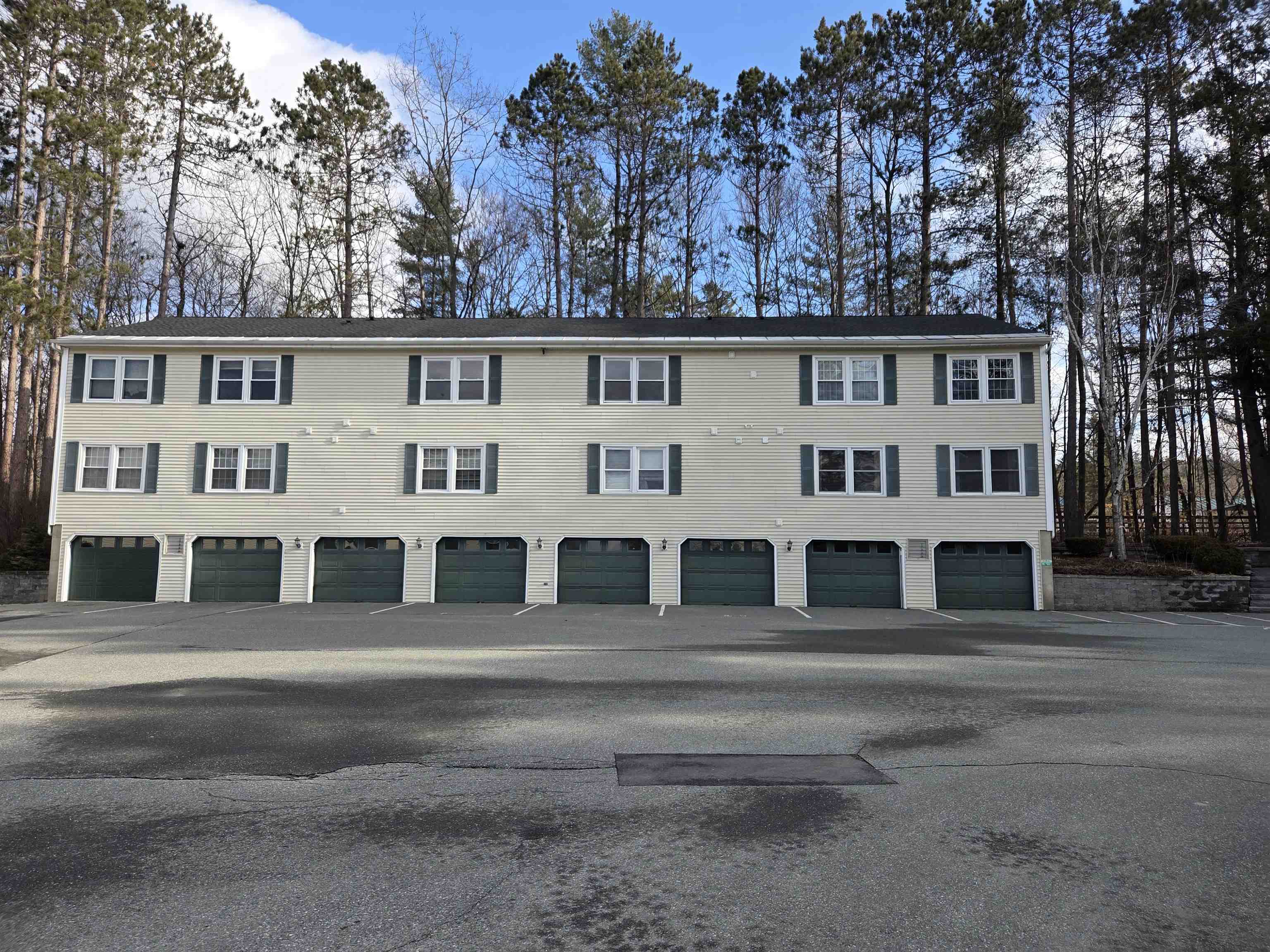 204 Mechanic Street 17