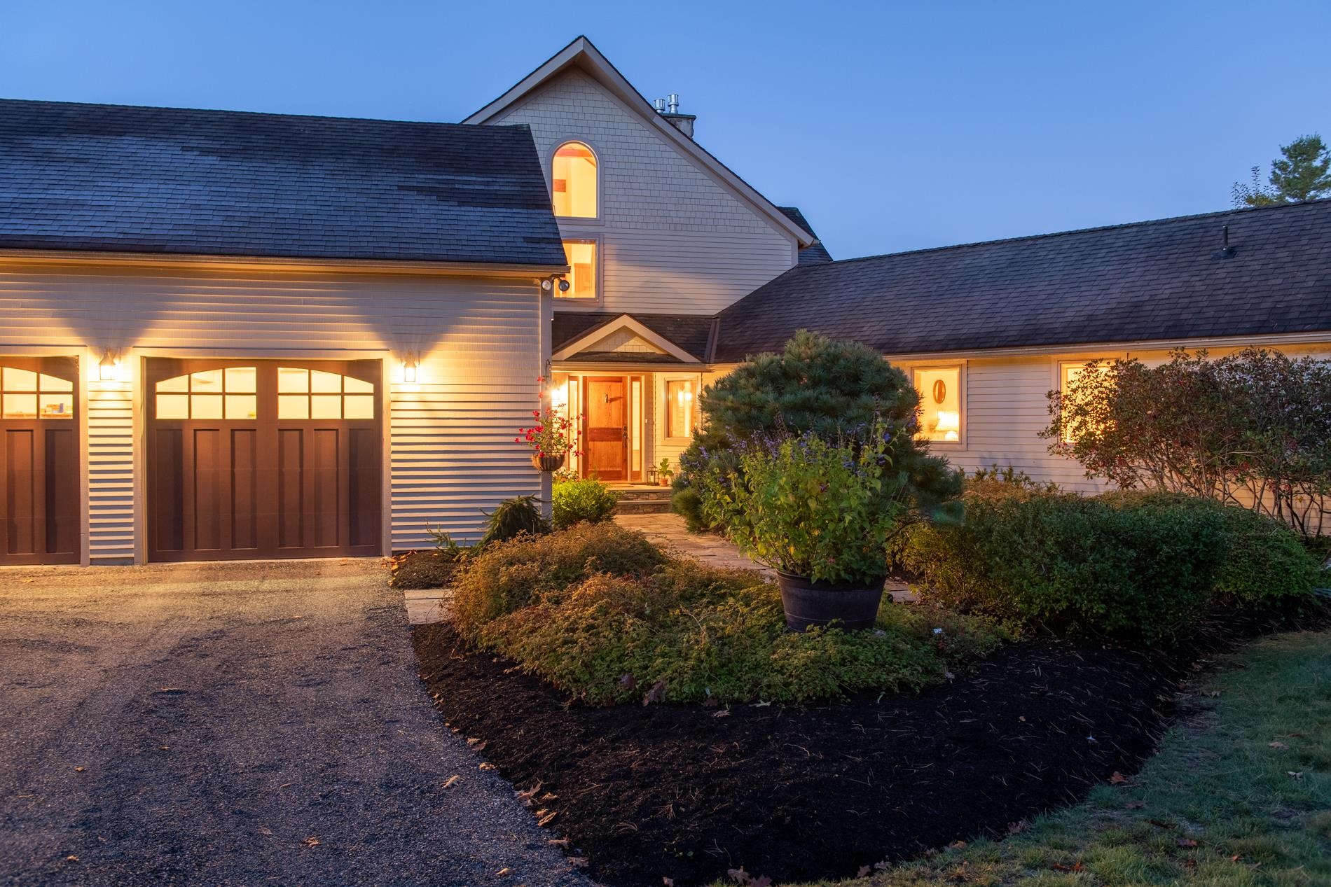 418 Elmore Mountain Road