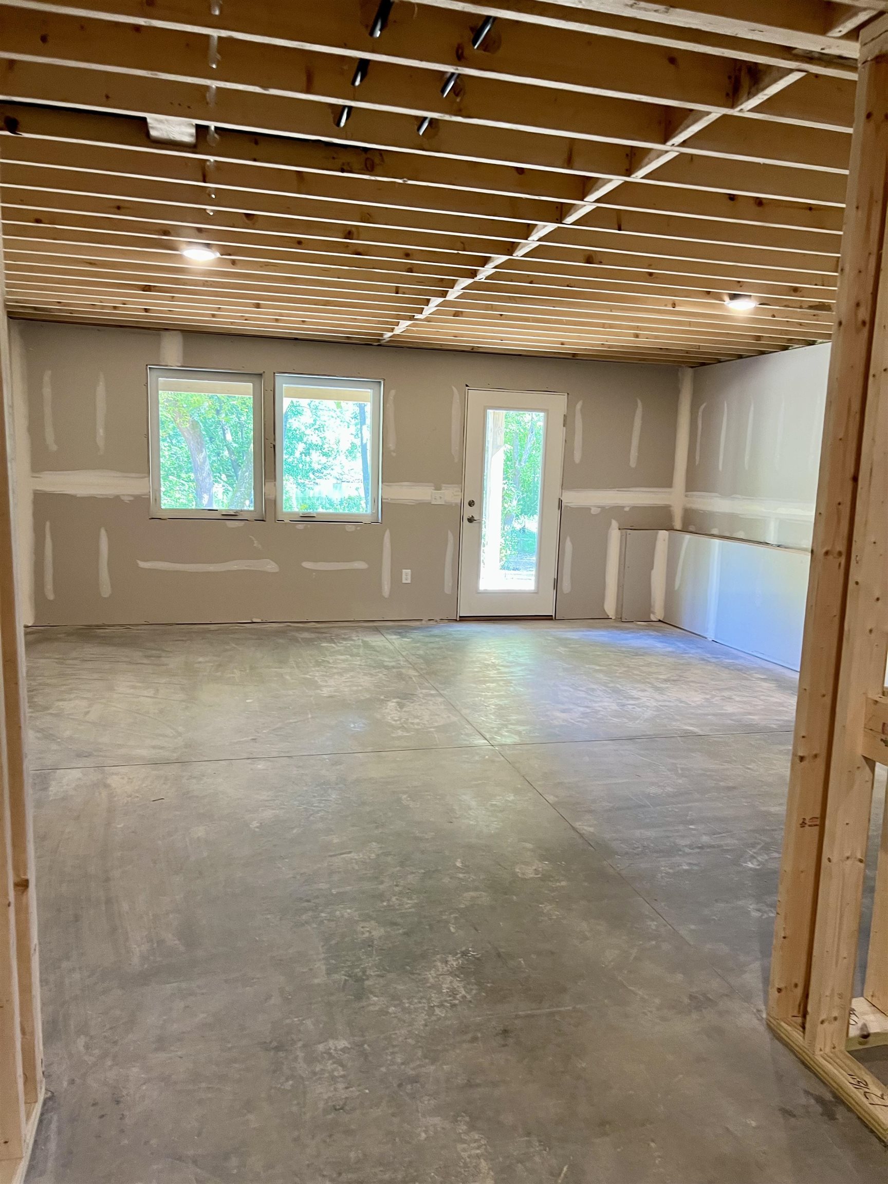 Vergennes, Vermont 05491, United States, 3 Bedrooms Bedrooms, ,2 BathroomsBathrooms,Residential,Active,44801