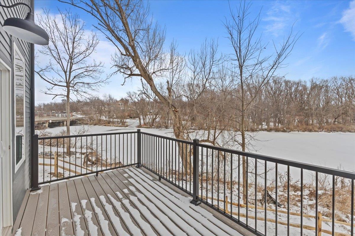 Vergennes, Vermont 05491, United States, 3 Bedrooms Bedrooms, ,2 BathroomsBathrooms,Residential,Active,44801