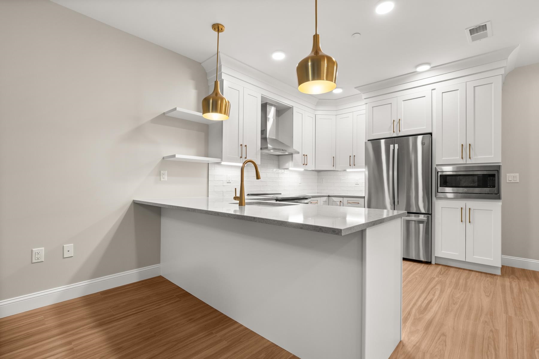 99 Foundry Place 301