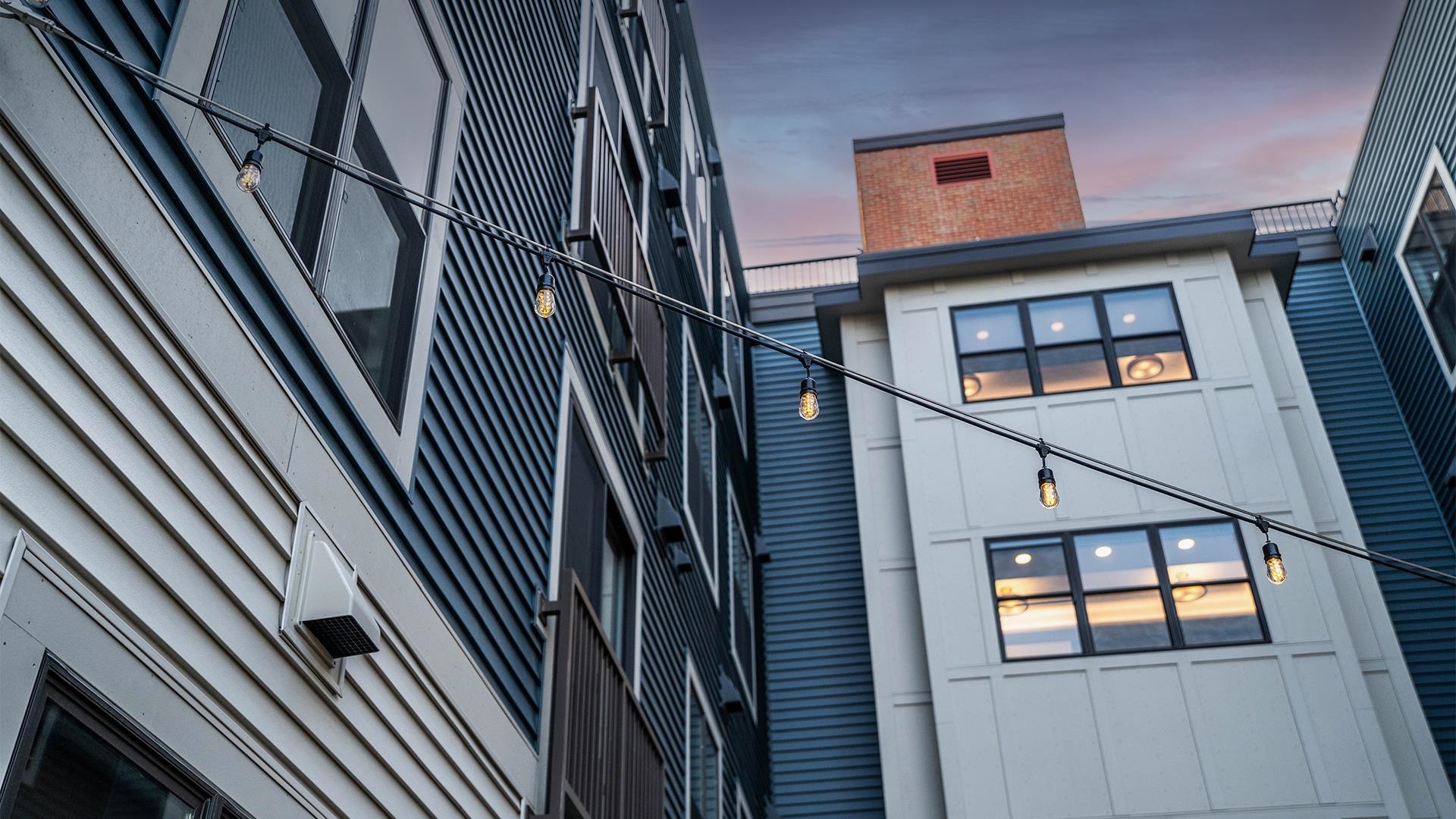 99 Foundry Place 301