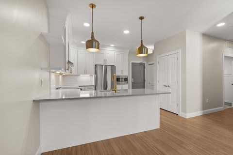 99 Foundry Place 301 Portsmouth NH 03801