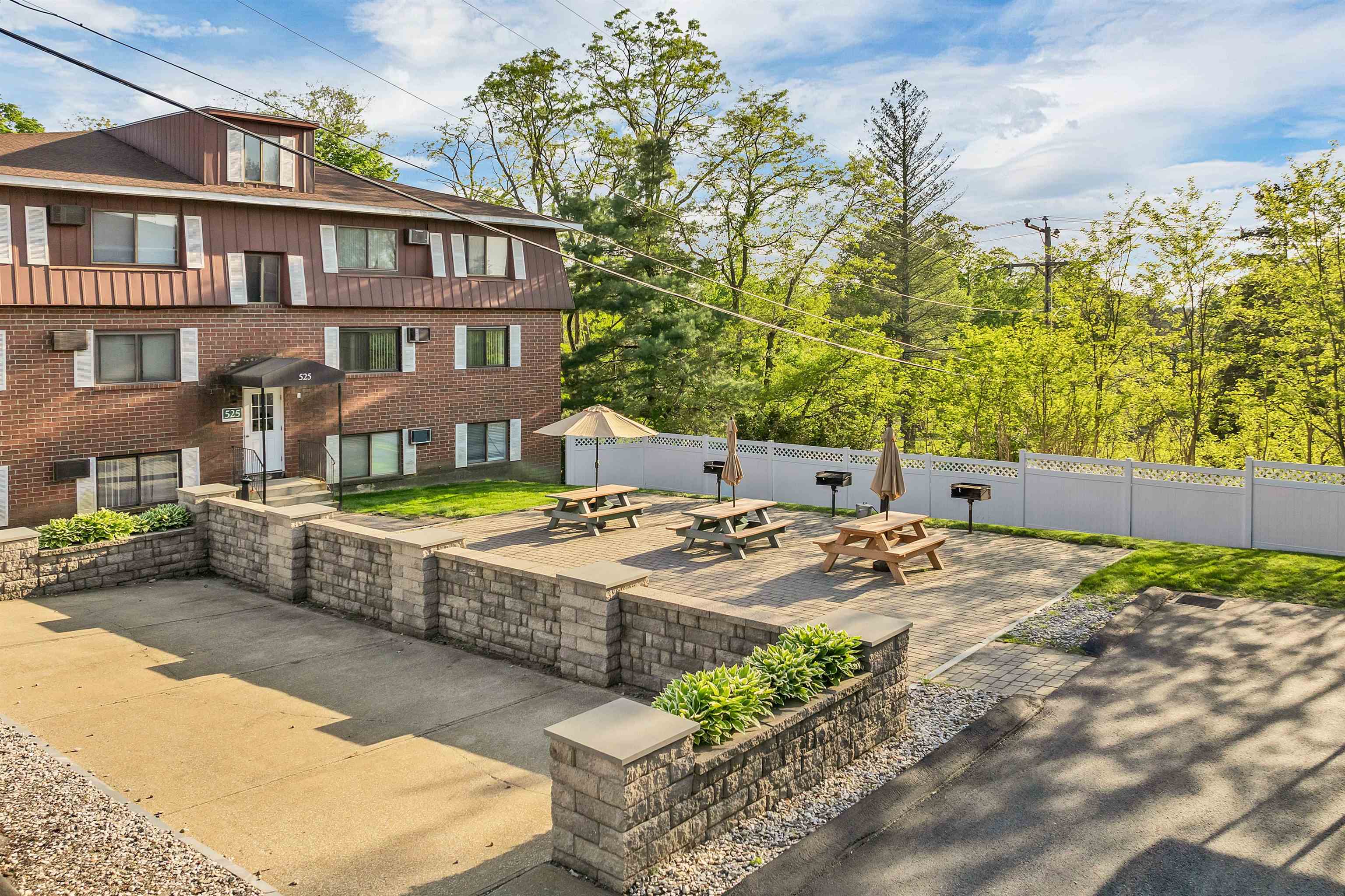 555 Calef Road 25