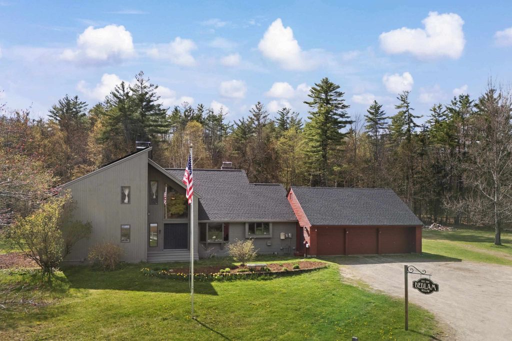 Photo of 1121 Mt Moosilauke Highway, Wentworth, NH 03282 (MLS # 5088195)