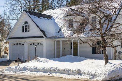 Photo of 5 Windchime Drive, Bow, NH 03304 (MLS # 5078335)