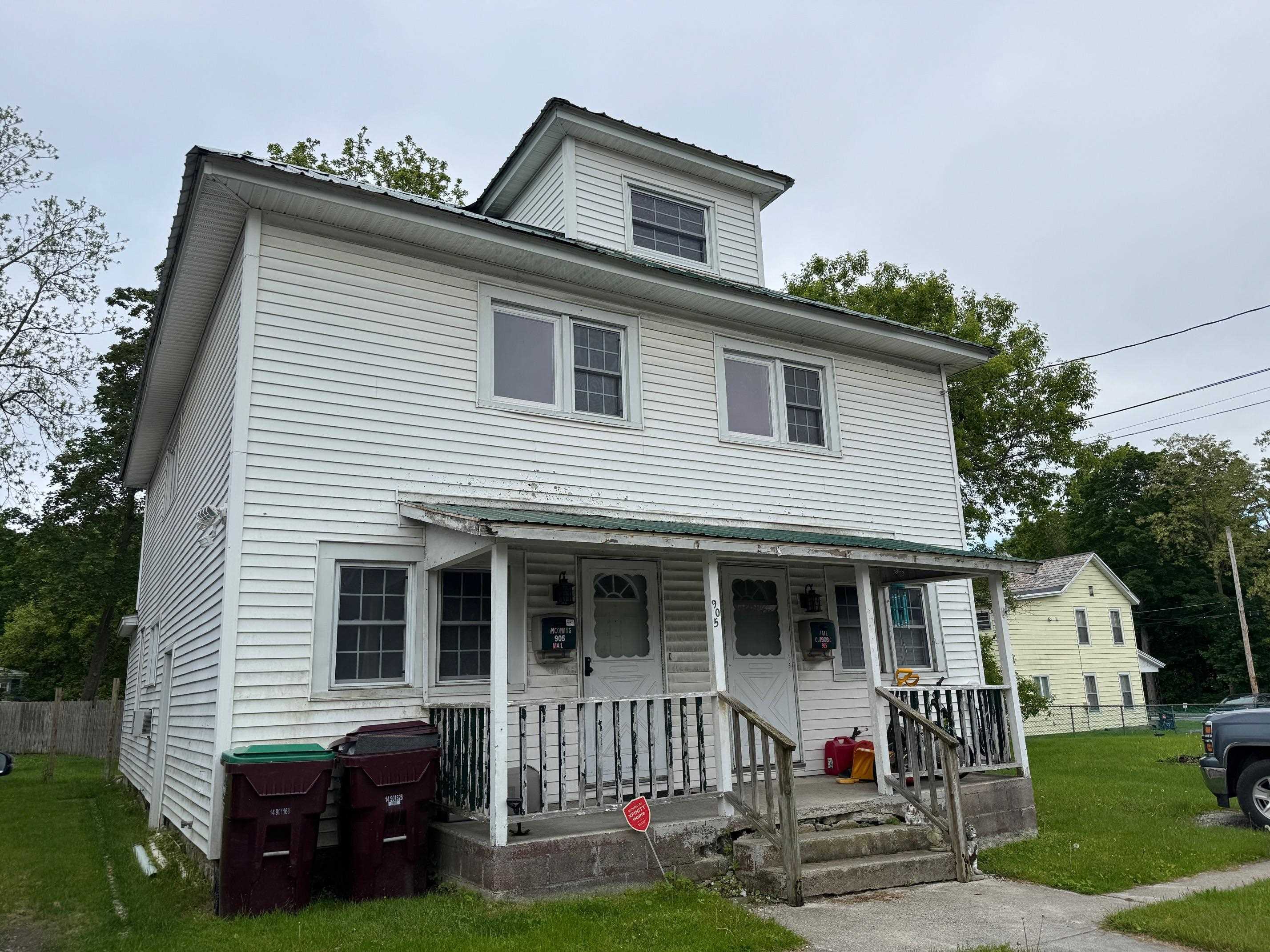 905 County Street