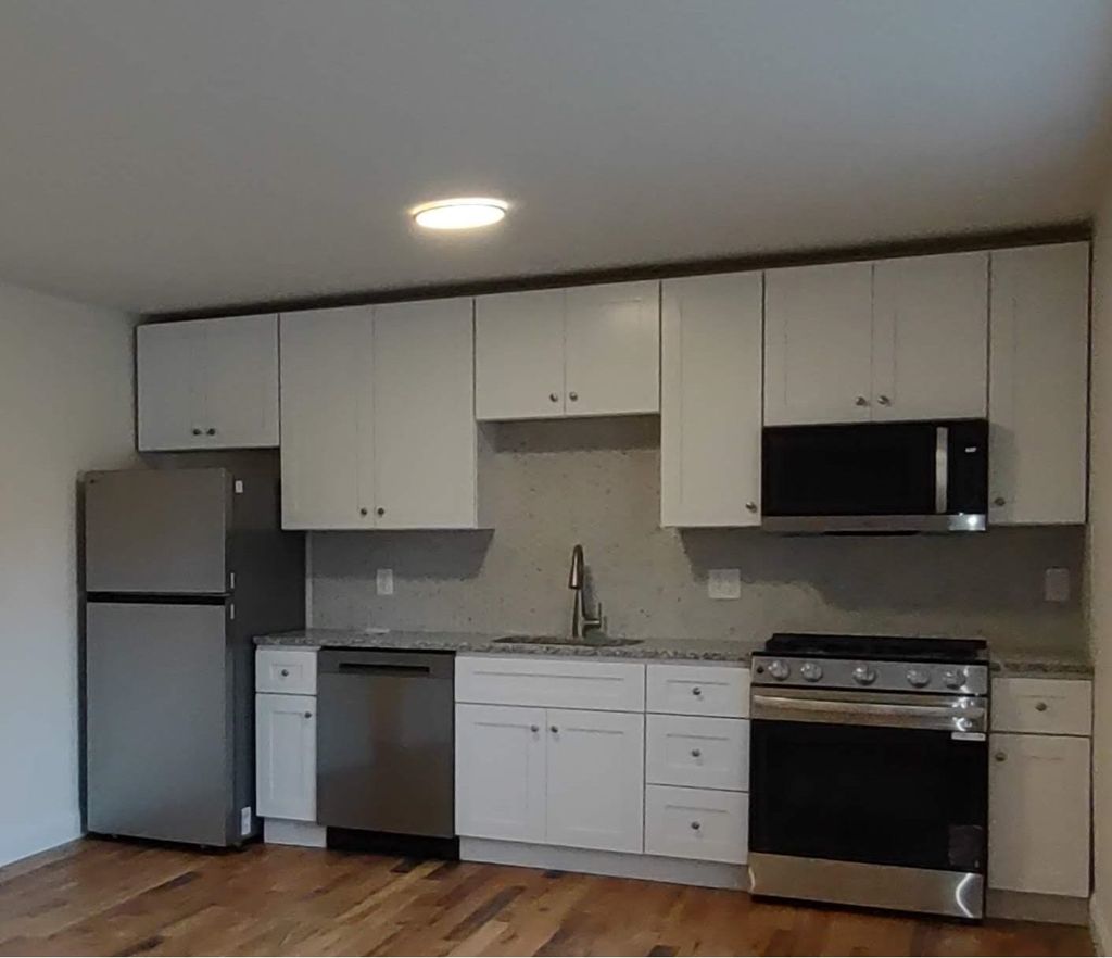 Photo of 390 Union Avenue #Unit 3, Laconia, NH 03246 (MLS # 5089404)